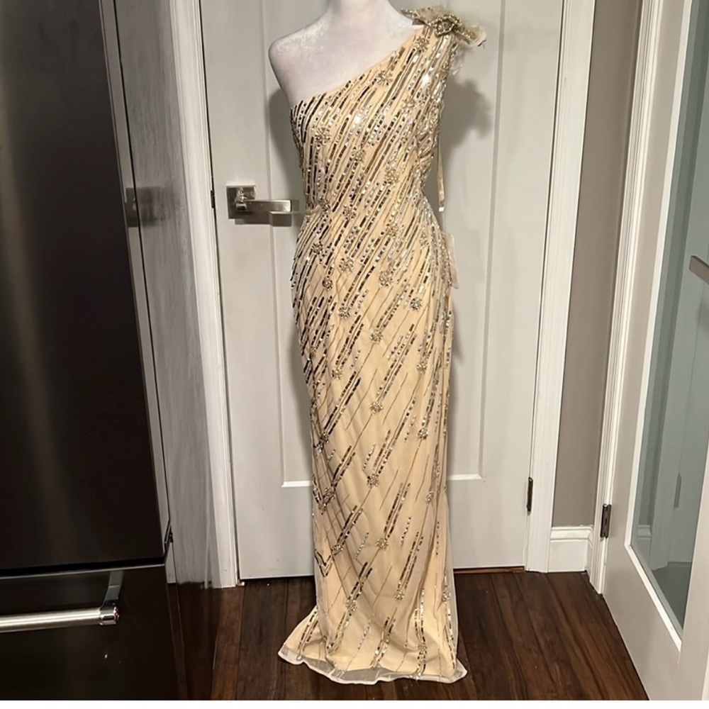 Mac Duggal 93739 Long One Shoulder Formal Dress